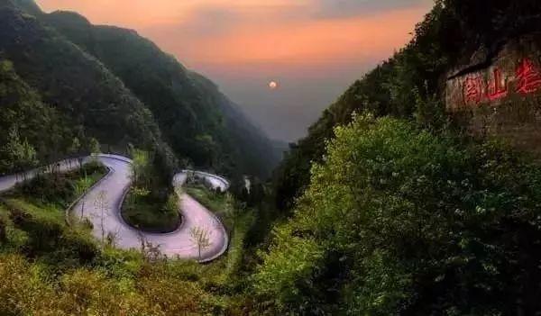 在贵州，我想陪你从A走到Z，看遍世间山水景色！